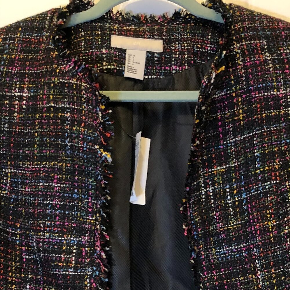 H& M Tweed Woven Textured Raw, Frayed Edge Short Jacket Size 6 NWT - Picture 9 of 14